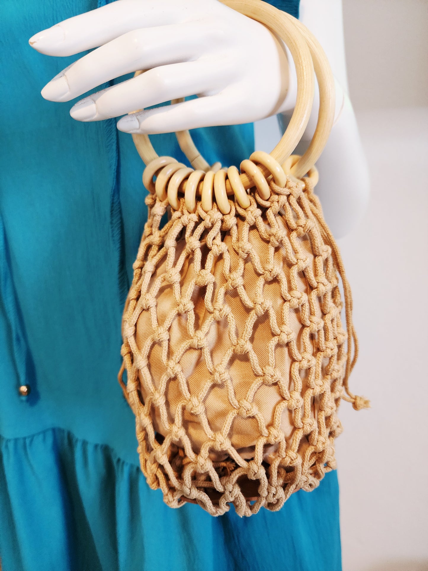 👜 Cartera “Encanto Natural” – Blanca o Crema 🤍✨