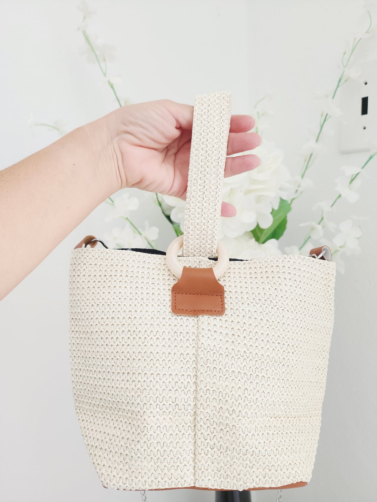 Cartera Tejida con Argolla – Versatilidad y Estilo 🌿