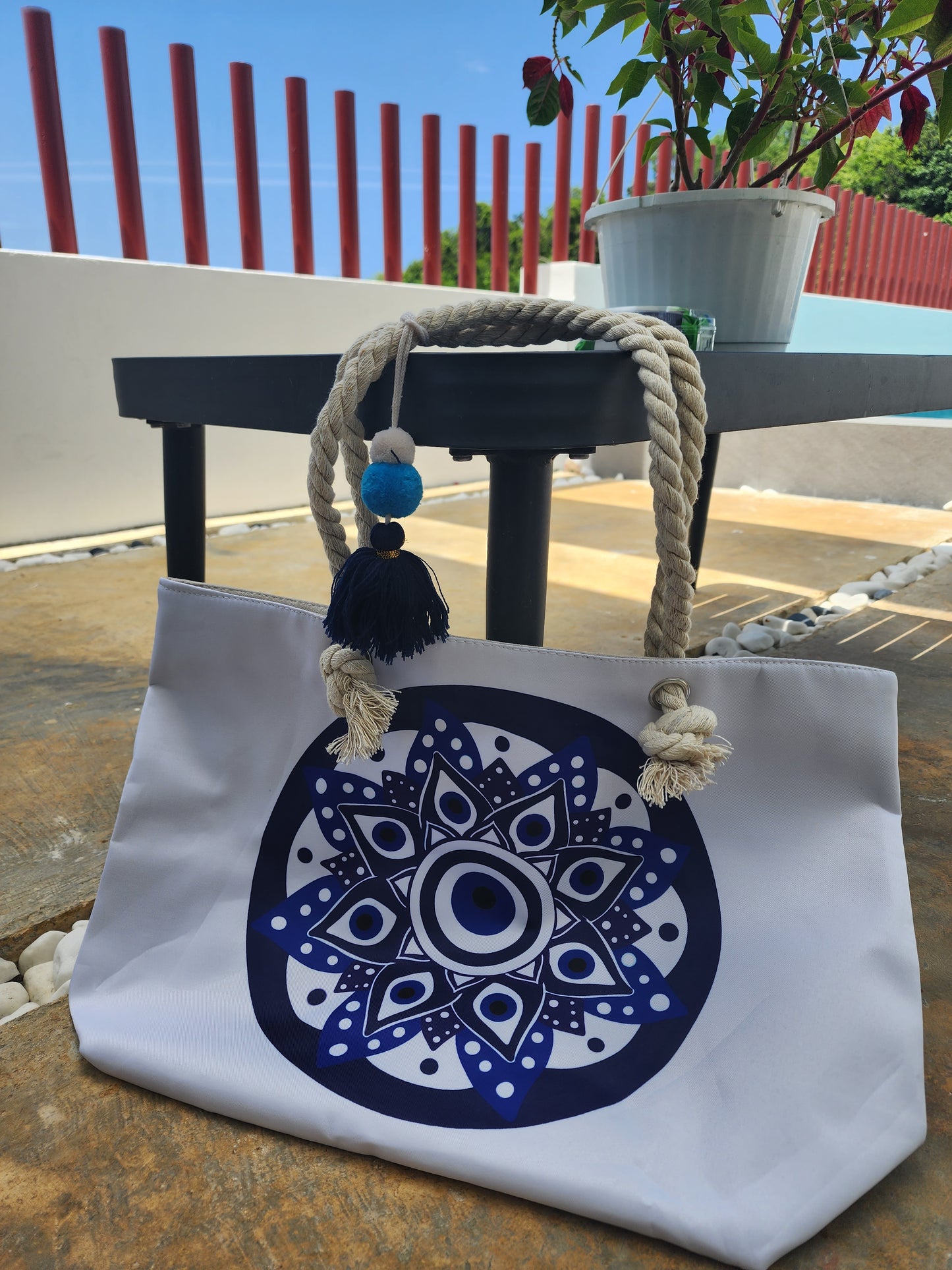 Large bag with evil eye print