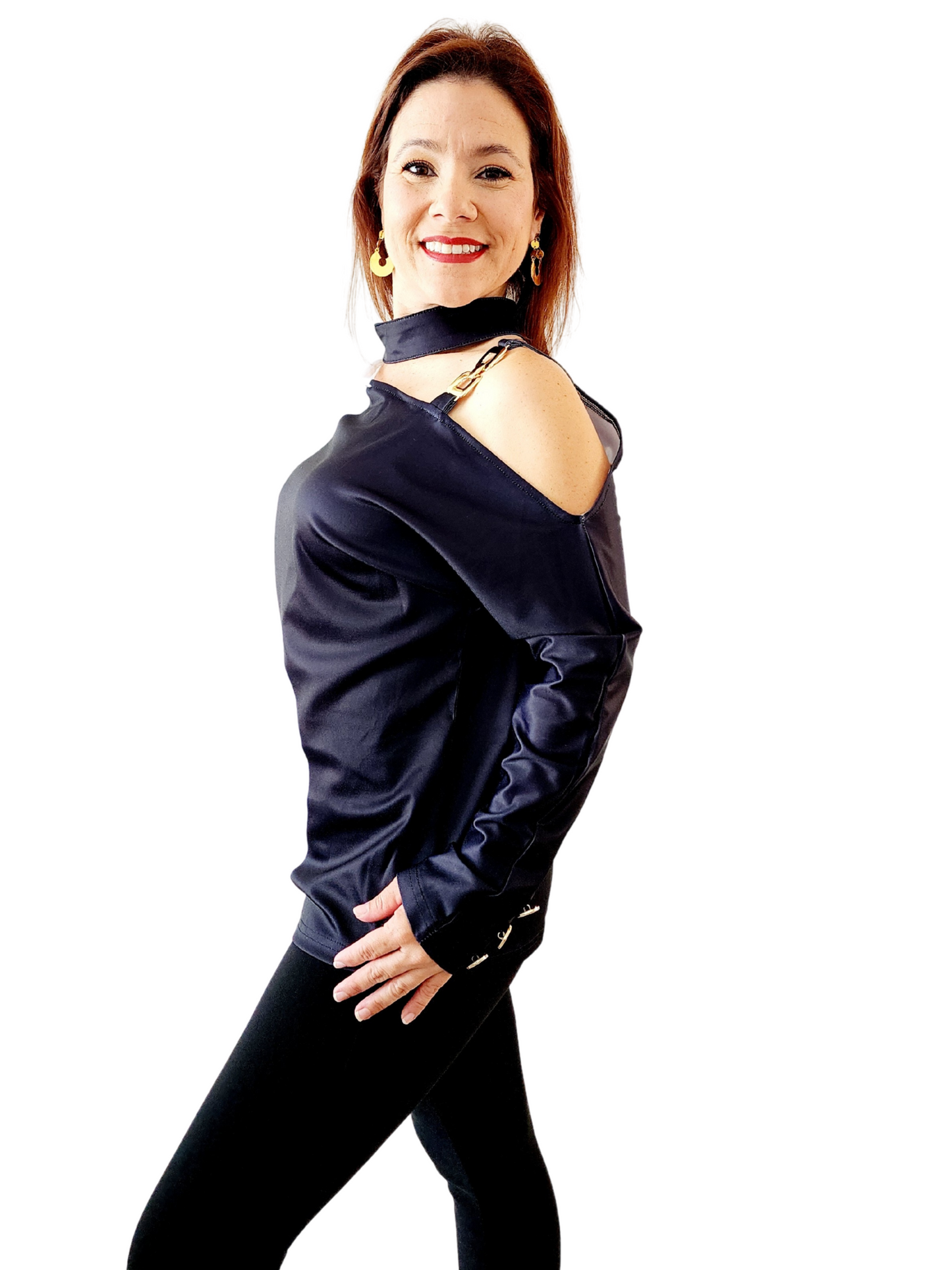 Dualidad Divina – Blusa Blanco & Negro 🖤🤍