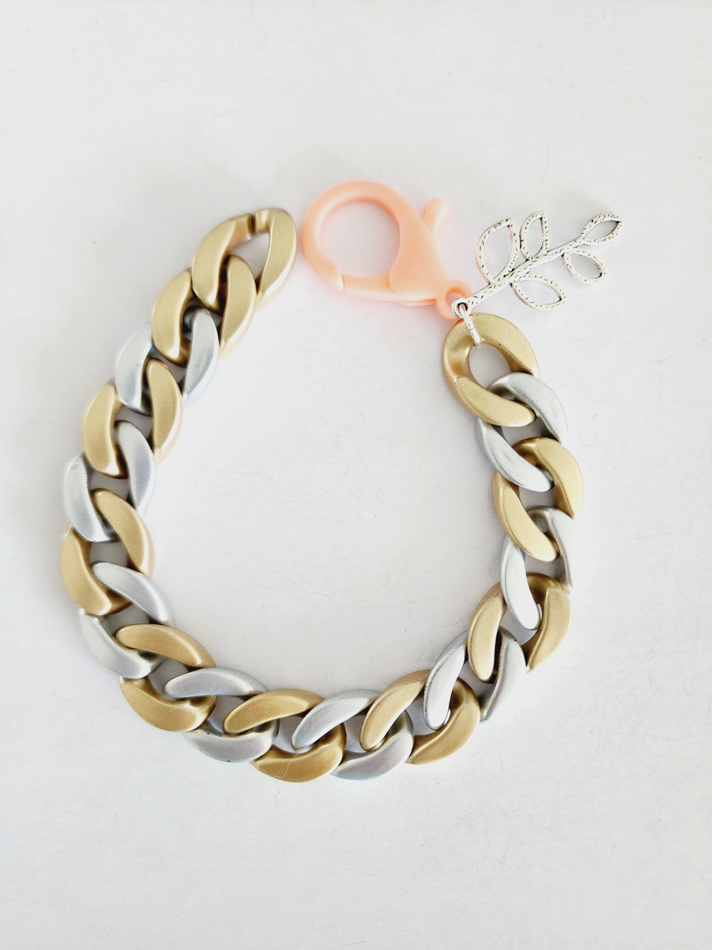 Gold and silver link bracelet