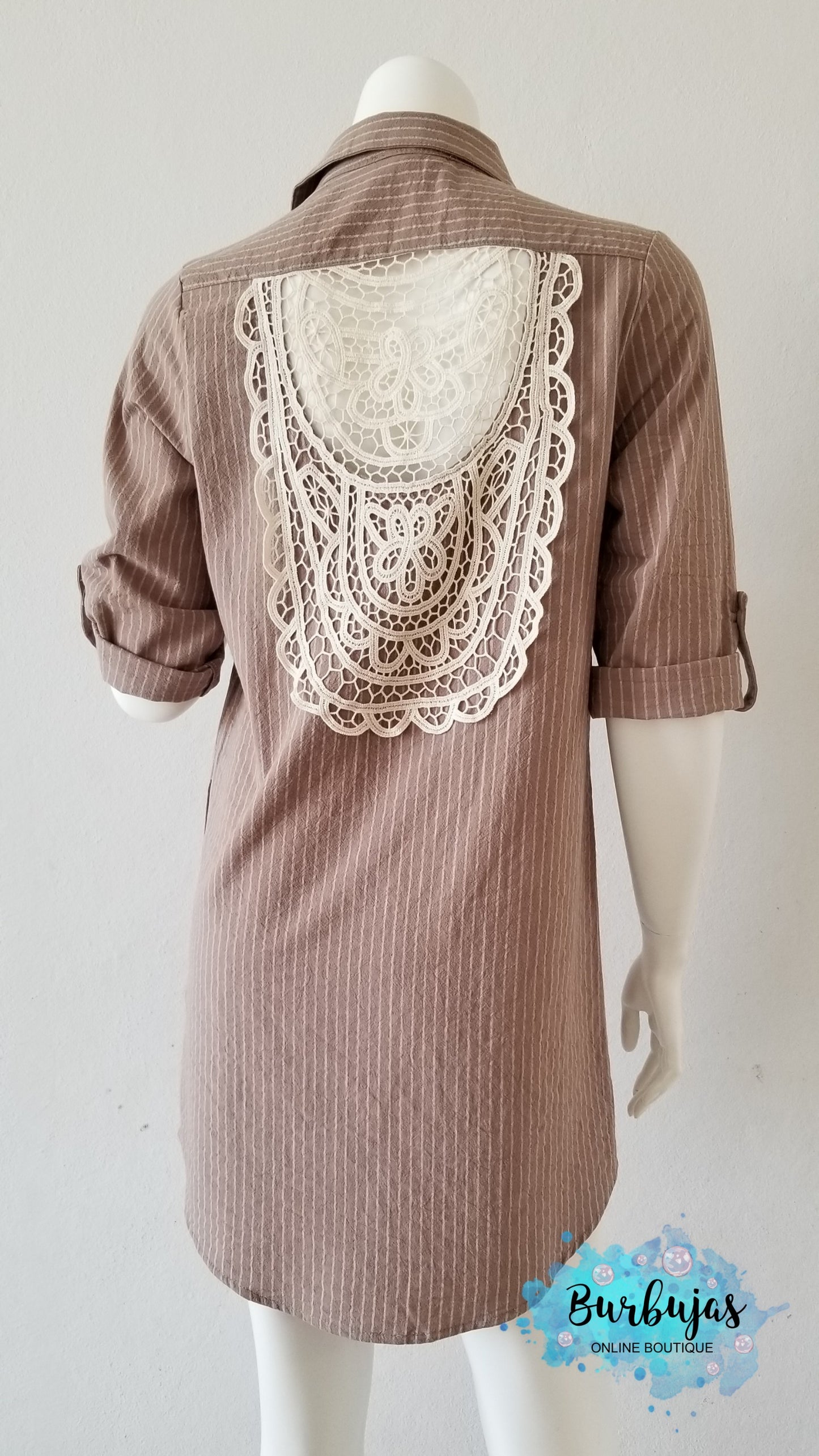 Dress with fabric on the back