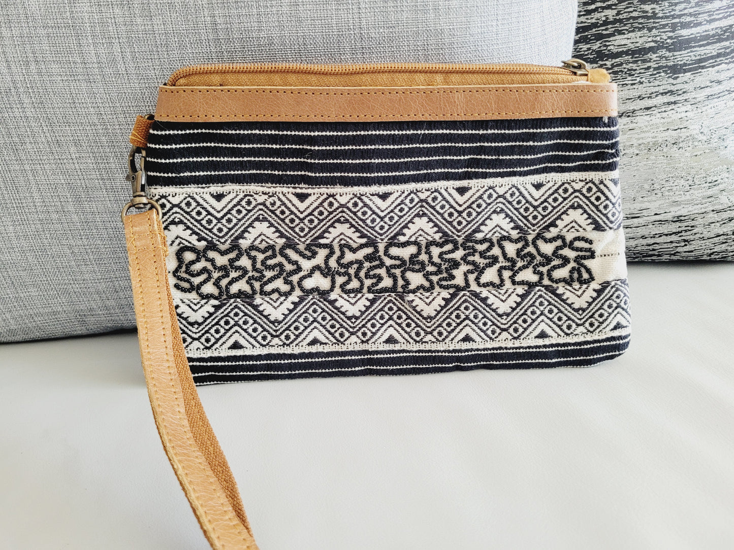 Black and cream hand bag