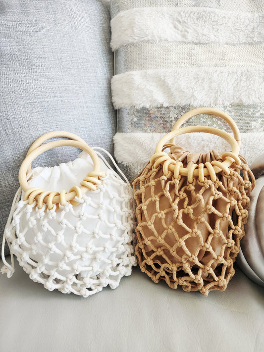 👜 Cartera “Encanto Natural” – Blanca o Crema 🤍✨