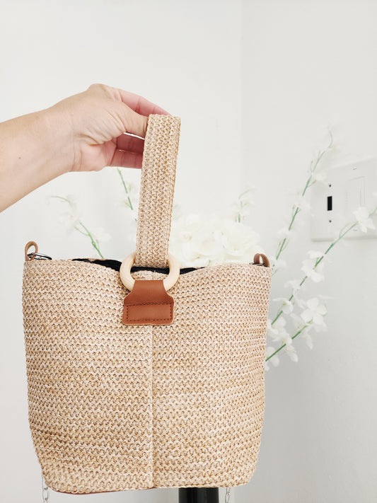 Cartera Tejida con Argolla – Versatilidad y Estilo 🌿