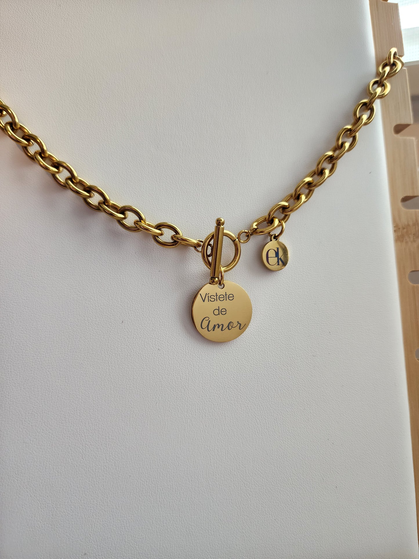 Cadena Vístete de Amor 💕