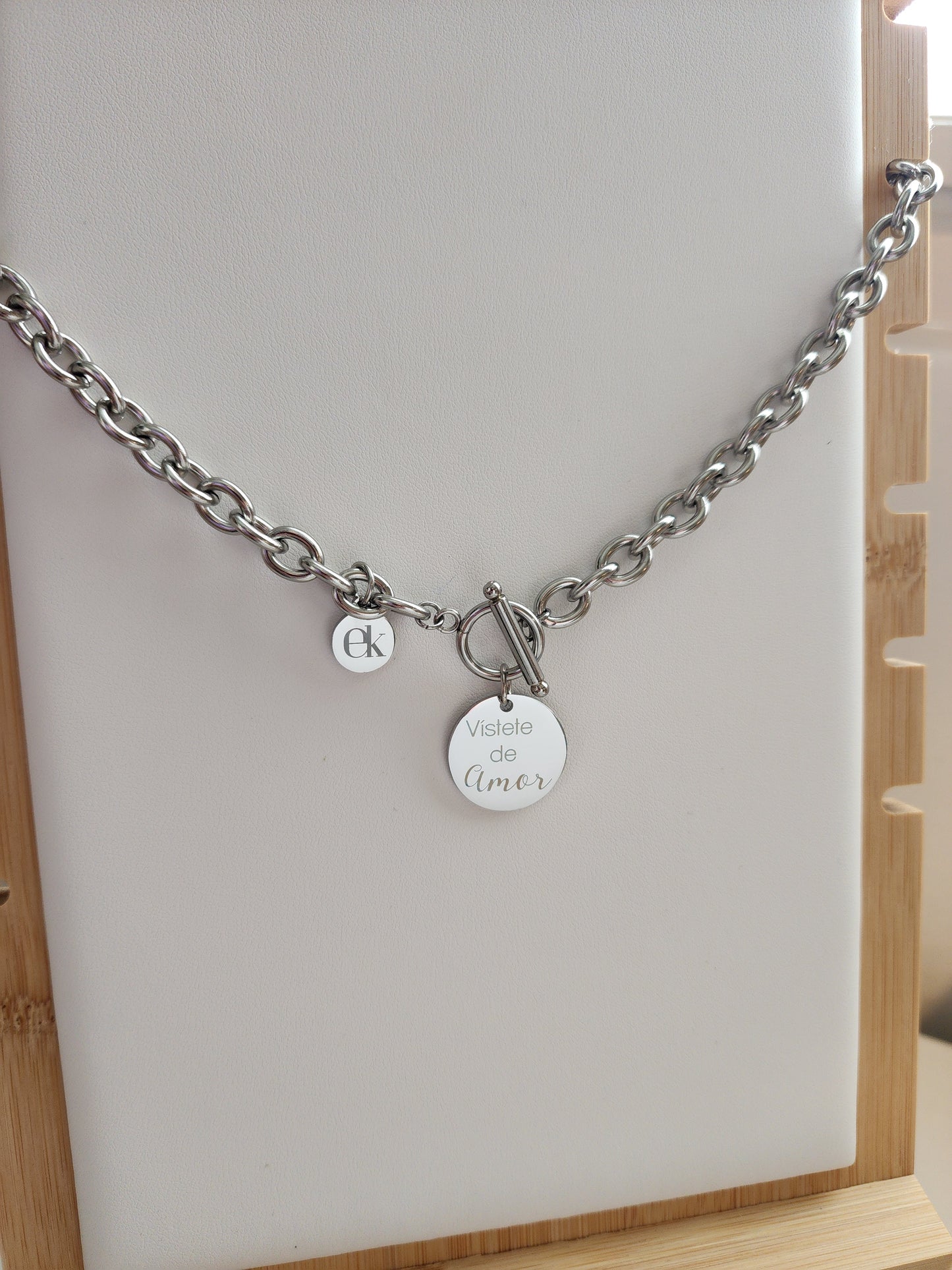 Cadena Vístete de Amor 💕