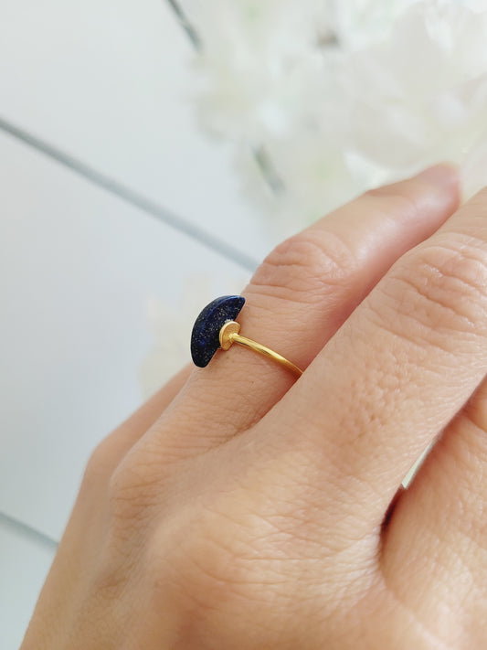 Blue stone ring